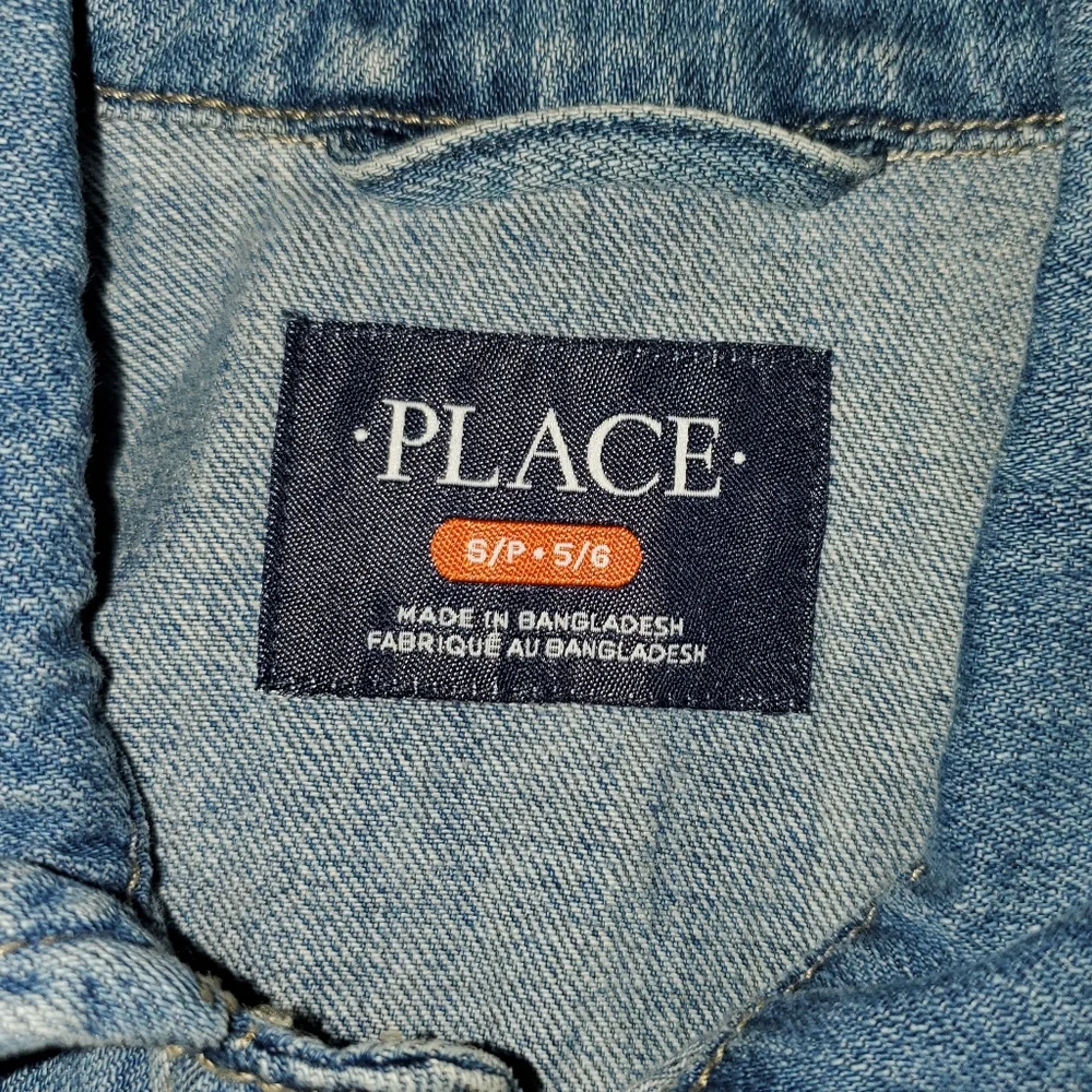 Children's Place denim jacket kid's size 5/6